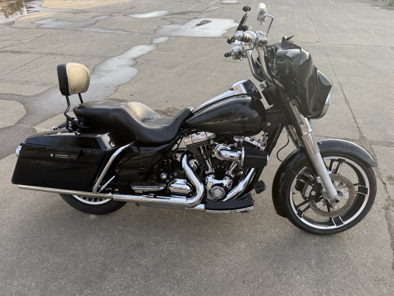 2009 Harley-Davidson FLHTC Electra Glide Classic